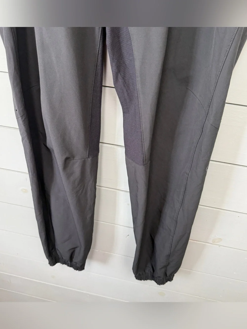Lululemon license to train jogger full length dark gray men's size XL
